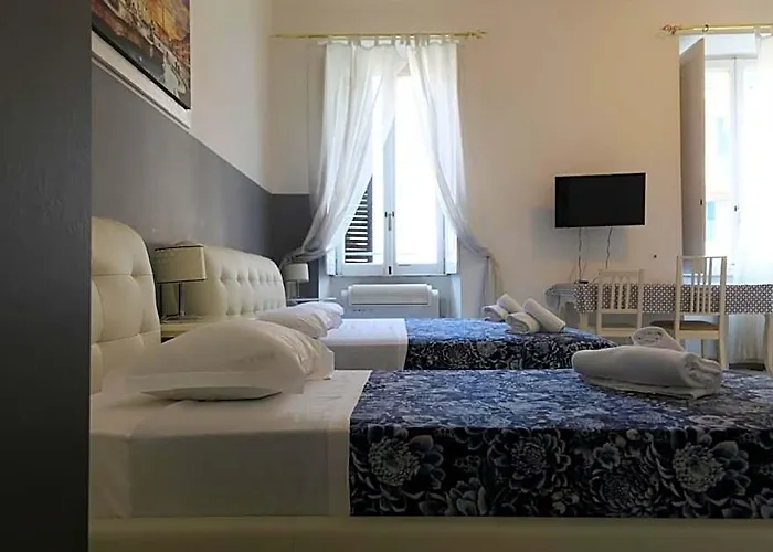 Hotel Vatican And Kitchen 3*