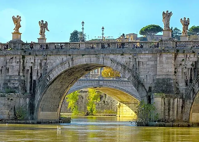 Hotel Vatican And Kitchen Rom