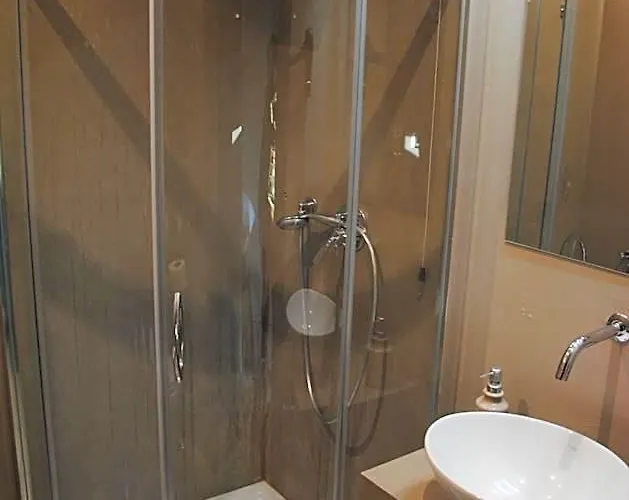 Hotel Vatican And Kitchen 3*